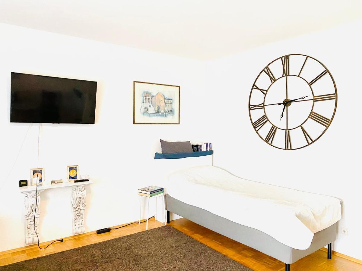 Welcome To Messe!-Two-Bedroom Apartment&Balcony Hanóver Exterior foto