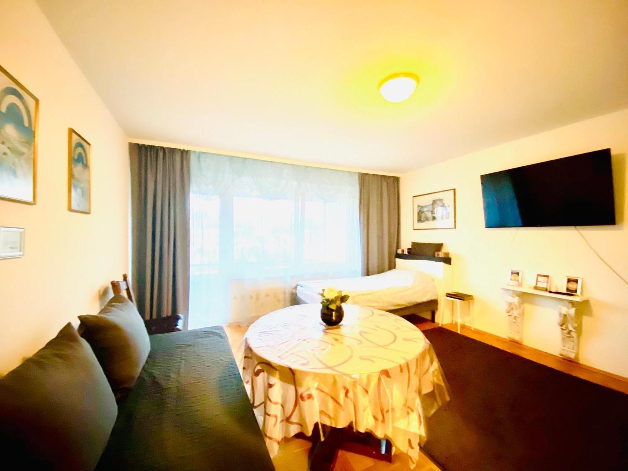 Welcome To Messe!-Two-Bedroom Apartment&Balcony Hanóver Exterior foto